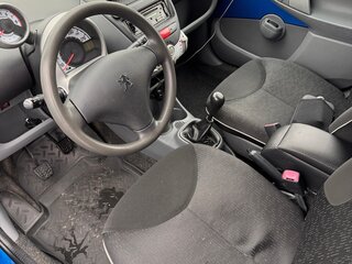 2009 Peugeot 107 I Рестайлинг, синий, 395000 рублей, вид 3