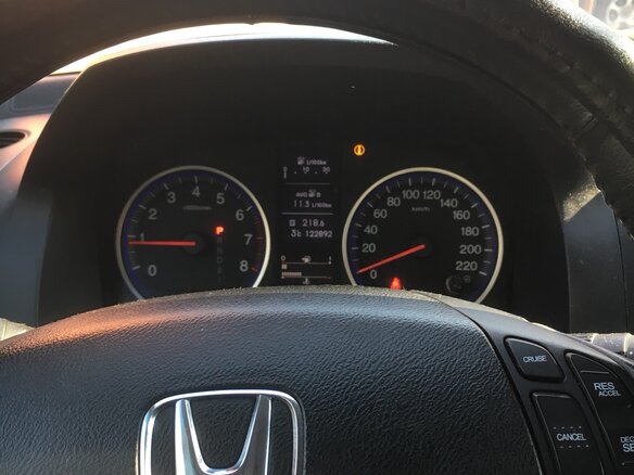 2011 Honda CR-V III Рестайлинг, белый, 1600000 рублей - вид 3