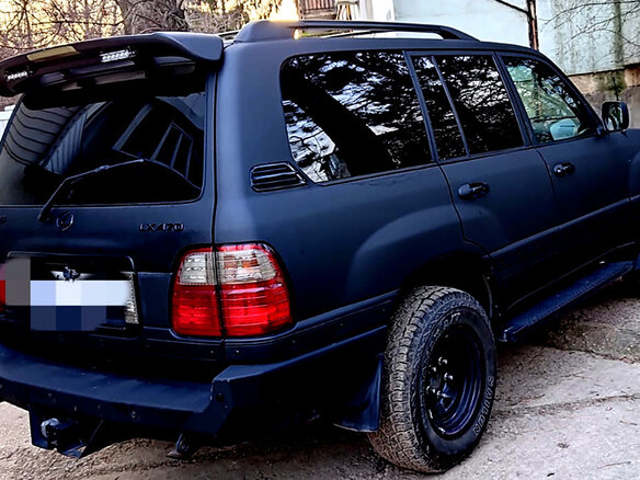 2005 Lexus LX 470 II Рестайлинг, чёрный, 2100000 рублей