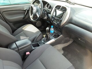 2004 Toyota RAV4 II (XA20) Рестайлинг, белый, 1000000 рублей, вид 5