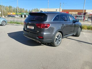 2019 Kia Sorento II Рестайлинг, серый, 2700000 рублей, вид 4