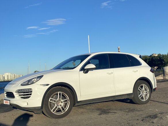 2012 Porsche Cayenne Diesel II (958), белый, 2590000 рублей - вид 6