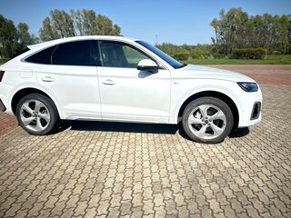 2021 Audi Q5 Sportback 45 TFSI I (FY), белый, 3400000 рублей, вид 4