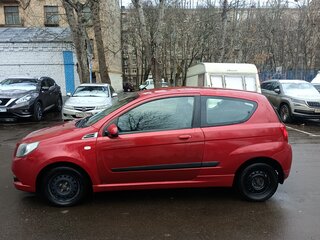 2011 Chevrolet Aveo I Рестайлинг, красный, 450000 рублей, вид 4
