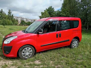 2011 Fiat Doblo II, красный, 799900 рублей, вид 4