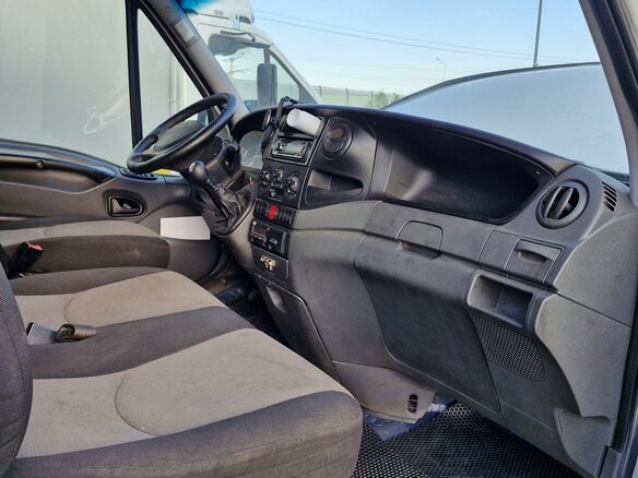 2012 Iveco Daily, белый, 800000 рублей - вид 8