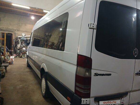 2011 Mercedes-Benz Sprinter, белый, 1199000 рублей - вид 4