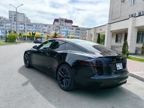 2021 Tesla Model S Plaid I Рестайлинг 2, чёрный, 8600000 рублей - вид 14