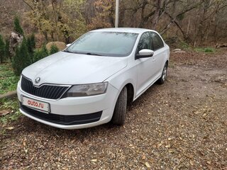 2018 Skoda Rapid I Рестайлинг, белый, 749000 рублей, вид 3