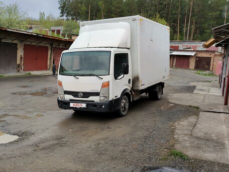 2009 Nissan Cabstar, белый, 1250000 рублей, вид 1