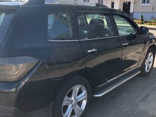 2011 Toyota Highlander II (XU40) Рестайлинг, чёрный, 1700000 рублей, вид 3
