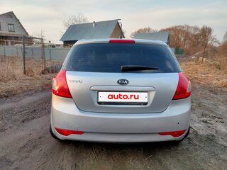 2011 Kia Ceed I Рестайлинг, серебристый, 640000 рублей, вид 3