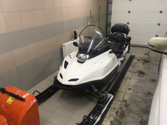 1999 Yamaha Venture, белый