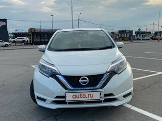 2018 Nissan Note e-Power II Рестайлинг, белый, 1150000 рублей, вид 1
