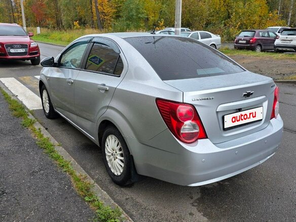 2012 Chevrolet Aveo II, серебристый - вид 5