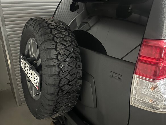2010 Toyota Land Cruiser Prado 150 Series, серый, 3850000 рублей - вид 9