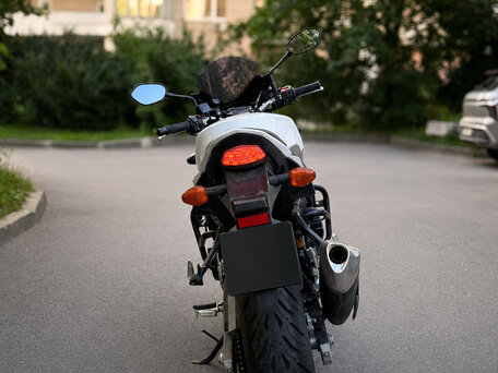 2014 Suzuki GSR 750, белый, 649000 рублей, вид 4
