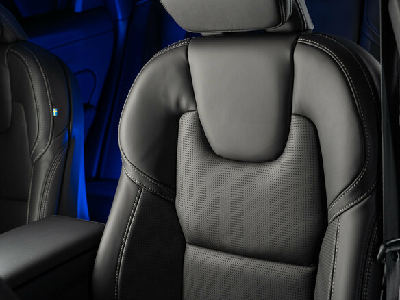 2026 Volvo XC60 II Рестайлинг 2, серый - вид 13