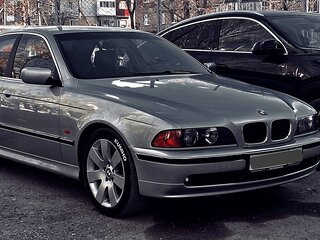 1998 BMW 5 серии 523i IV (E39), серебристый, 630000 рублей, вид 3