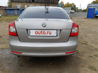 2010 Skoda Octavia II (A5) Рестайлинг, серый, 950000 рублей, вид 2