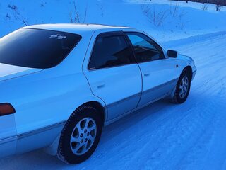 1998 Toyota Camry IV (XV20), белый, 530000 рублей, вид 4