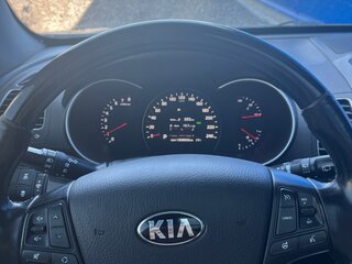 2012 Kia Sorento II Рестайлинг, бежевый, 1900000 рублей, вид 5