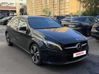 2016 Mercedes-Benz A-Класс 180 III (W176) Рестайлинг, чёрный, 1700000 рублей, вид 2