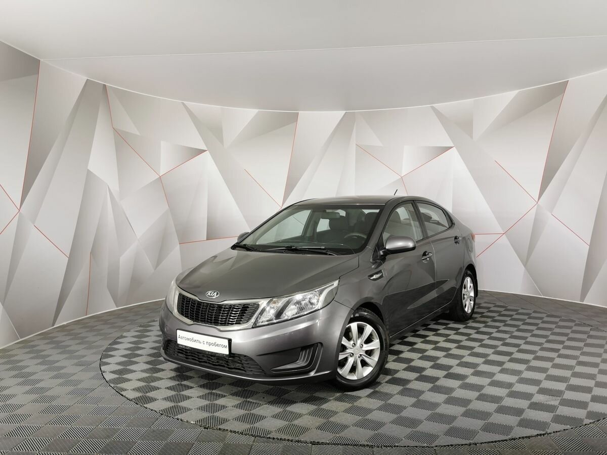 Открыть фотографии: Kia Rio III