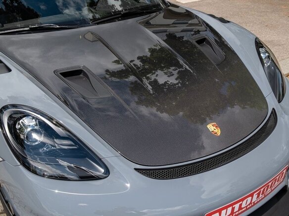 2025 Porsche Cayman GT4 RS II 718 (982), серый - вид 2