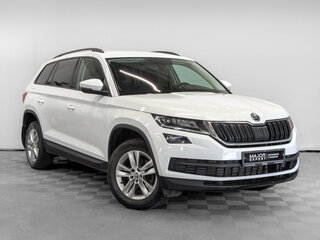 2021 Skoda Kodiaq I, белый, 2575000 рублей, вид 3