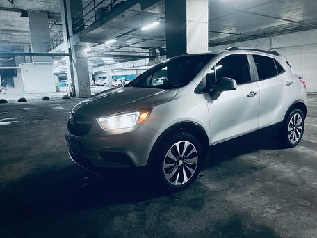 2022 Buick Encore I Рестайлинг, серый, 1500000 рублей, вид 3