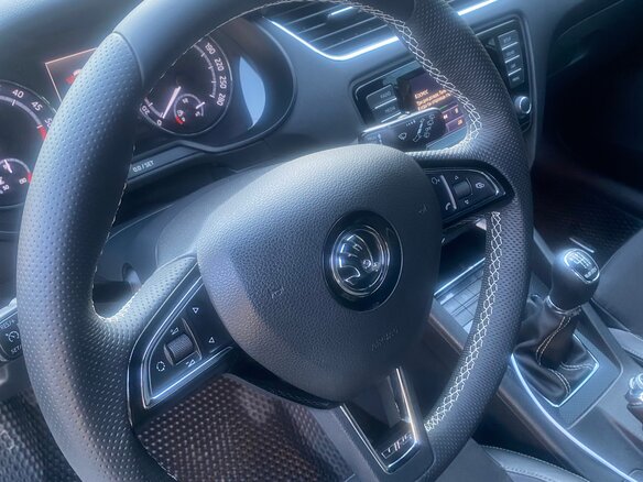 2013 Skoda Octavia RS III, белый, 1850000 рублей - вид 19