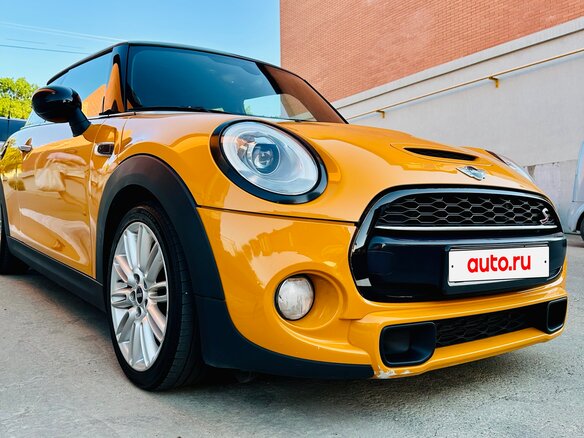 2014 Mini Hatch Cooper S III (F55/F56), жёлтый, 1628000 рублей - вид 5