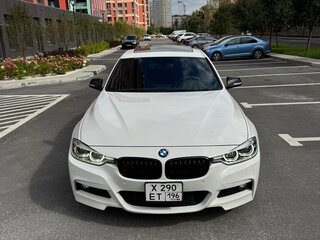 2017 BMW 3 серии 330i xDrive VI (F3x) Рестайлинг, белый, 2370000 рублей, вид 3