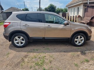 2011 Nissan Qashqai I Рестайлинг, коричневый, 970000 рублей, вид 4