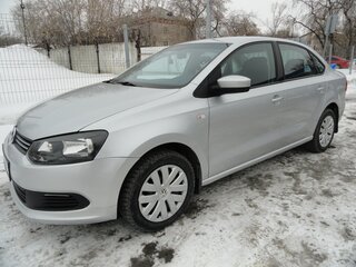 2013 Volkswagen Polo V, серебристый, 1050000 рублей, вид 1