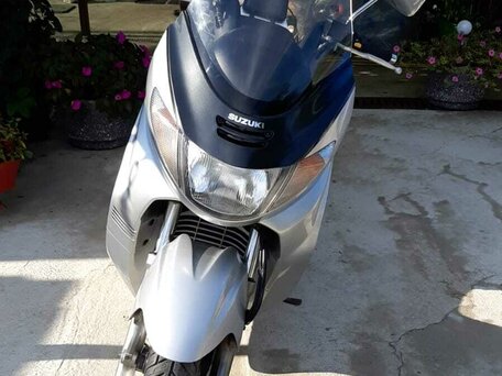 1998 Suzuki Burgman (SkyWave) 400, серебристый, 170000 рублей, вид 1