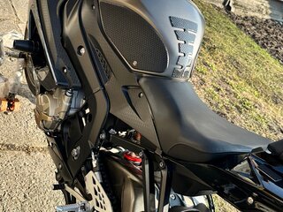 2010 BMW S 1000 RR, чёрный, 1000000 рублей, вид 4