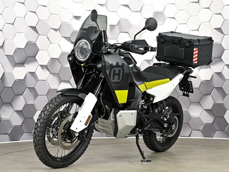 2022 Husqvarna Norden 901, чёрный, 1199000 рублей, вид 2