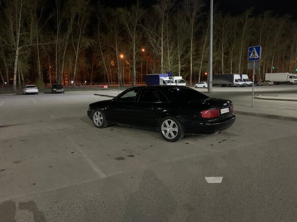 1999 Audi S8 I (D2), чёрный, 700000 рублей - вид 9