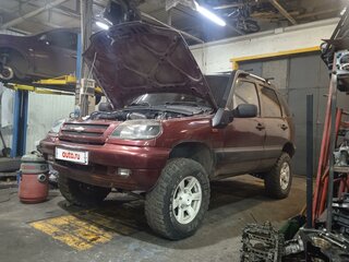2004 Chevrolet Niva I, красный, 530000 рублей, вид 1