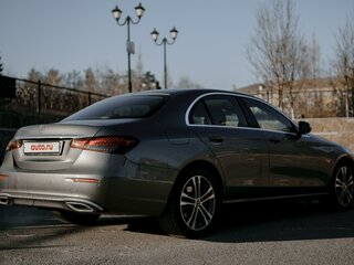 2020 Mercedes-Benz E-Класс 200 V (W213, S213, C238) Рестайлинг, серебристый, 5550000 рублей, вид 2