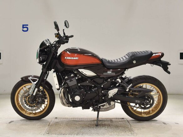 2024 Kawasaki Z 900RS, коричневый, 1177000 рублей
