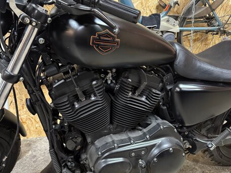 2018 Harley-Davidson Sportster 883, чёрный, 820000 рублей, вид 4
