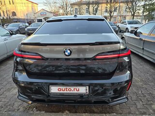2023 BMW 7 серии 740d xDrive VII (G70), чёрный, 18888888 рублей, вид 4