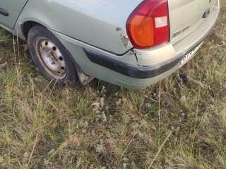 2002 Renault Symbol I Рестайлинг, зелёный, 180000 рублей, вид 3