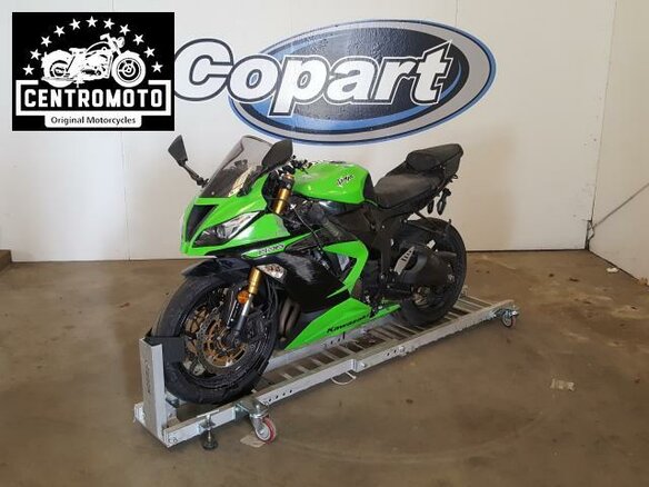 2013 Kawasaki ZX-6 Ninja, зелёный - вид 2