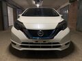 2020 Nissan Note e-Power II Рестайлинг, белый, 1380000 рублей - вид 1
