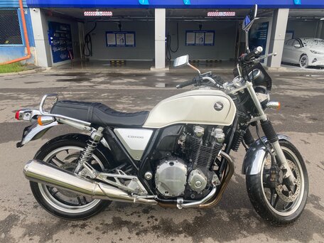 2011 Honda CB 1100, белый, 470000 рублей, вид 3