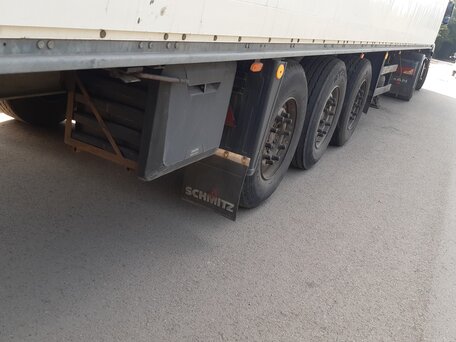 2003 Schmitz Cargobull SKO, белый, 2800000 рублей, вид 4